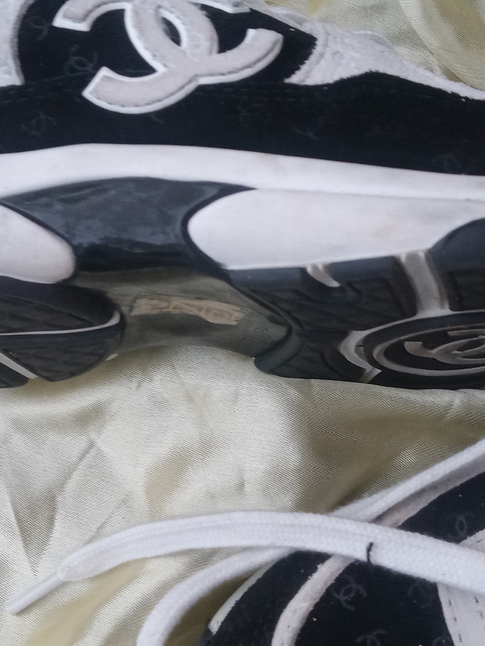 CHANEL Black and White Logo Interior Sneaker - Picture 3 of 3